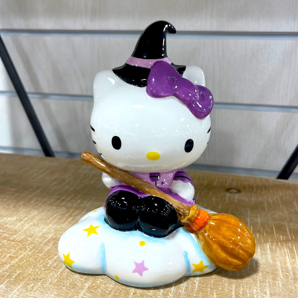 Sanrio Halloween Hello Kitty Witch on a Cloud Ceramic Figure Blue Sky NWT